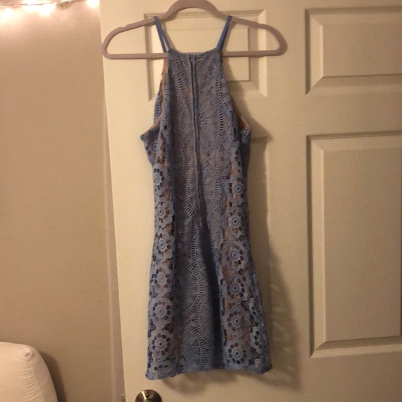 Dress - Picture 3 of 4